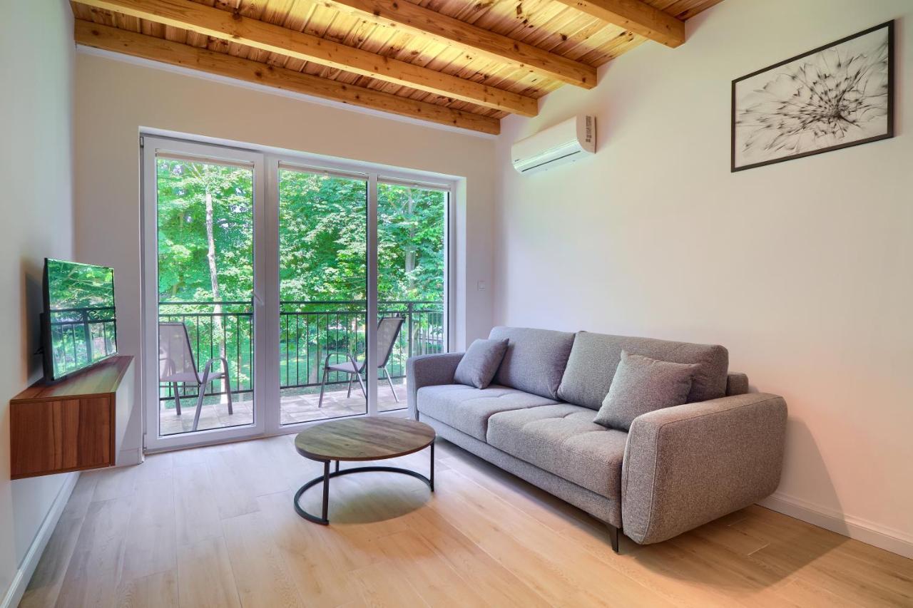 Apartamenty 7 Debow Plesna  Ngoại thất bức ảnh